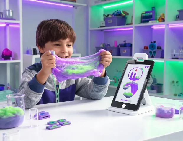 Hands-on tactile learning setup